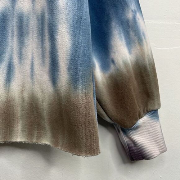 Boho Tie Dye Long Sleeve Sweatshirt size Medium with raw hem - Picture 5 of 11